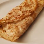 Crêpes de pollo con bechamel de curry